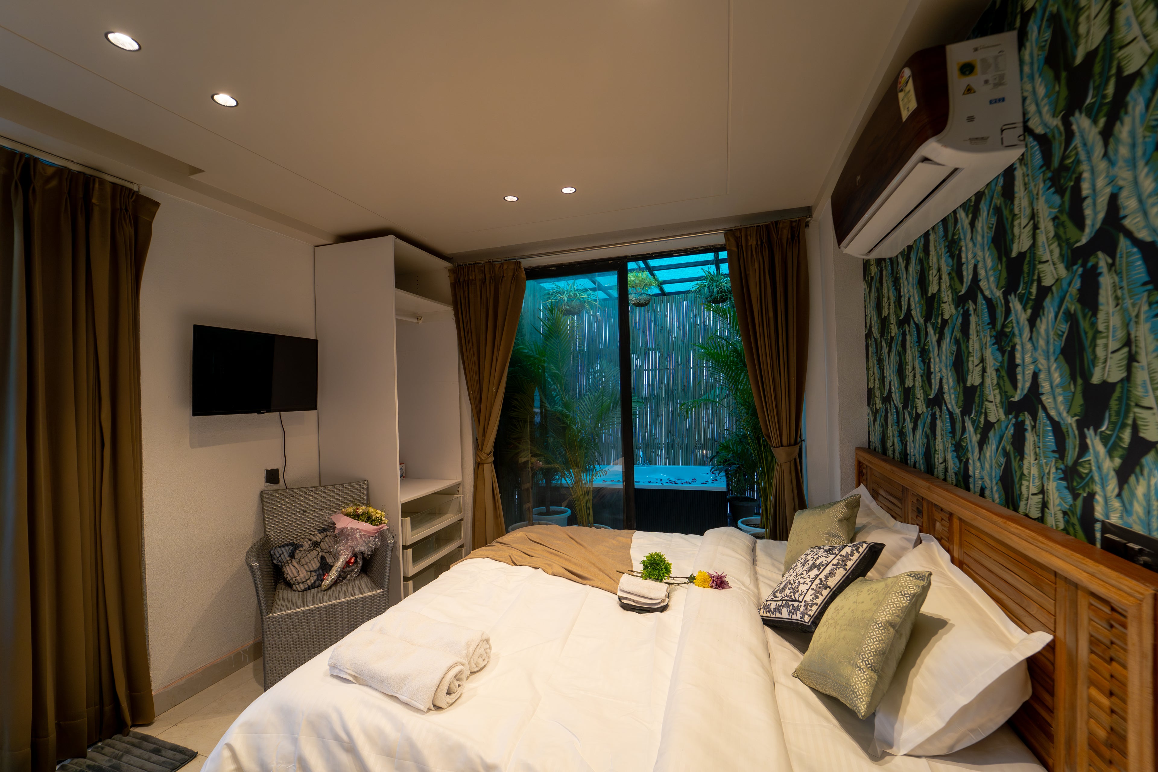 Chhatarpur penthouse