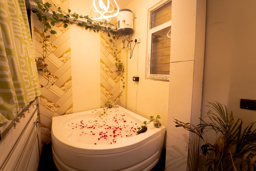 Prism Prestige@jacuzzi+wifi+Upscale interior