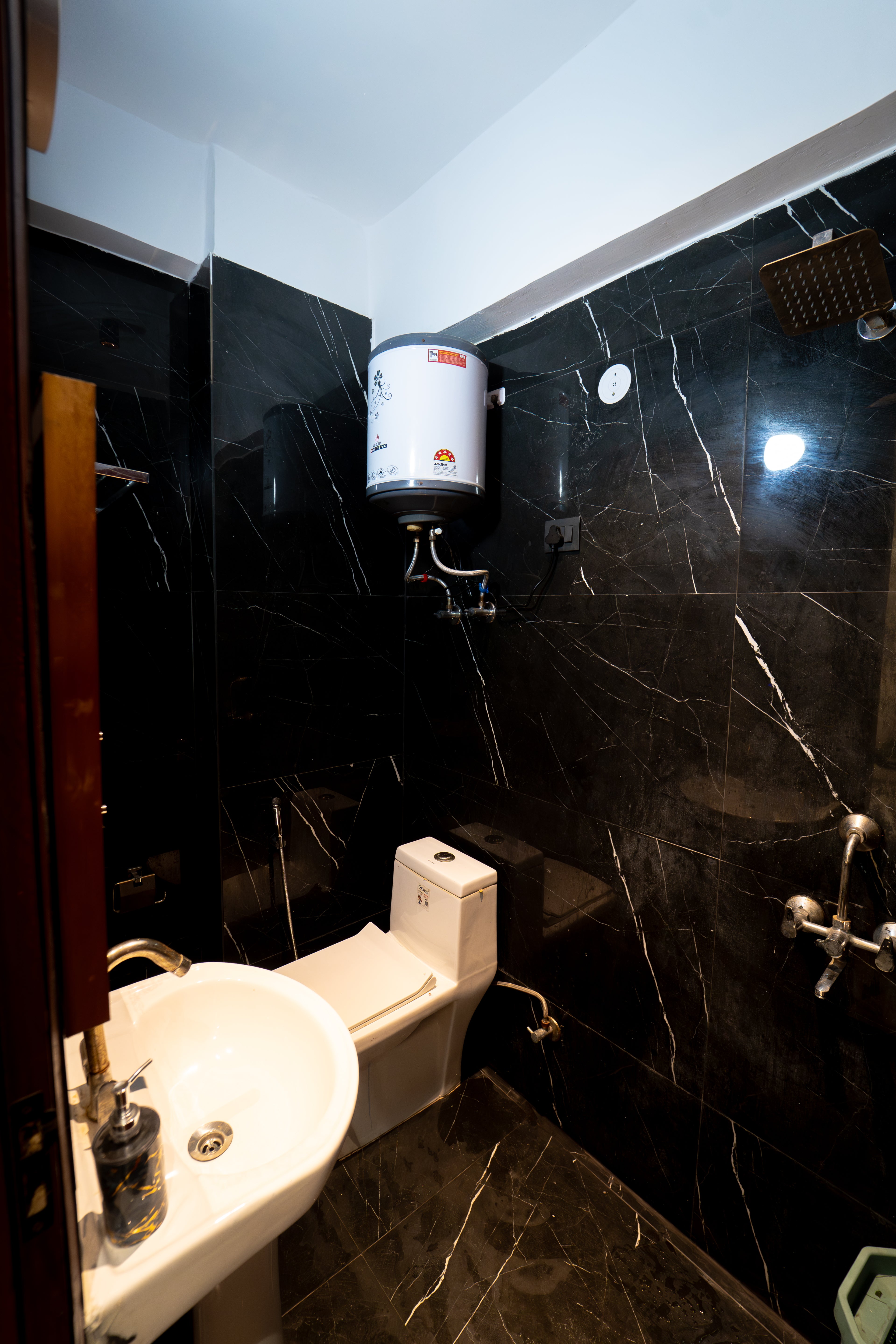 Prism Prestige@jacuzzi+wifi+Upscale interior