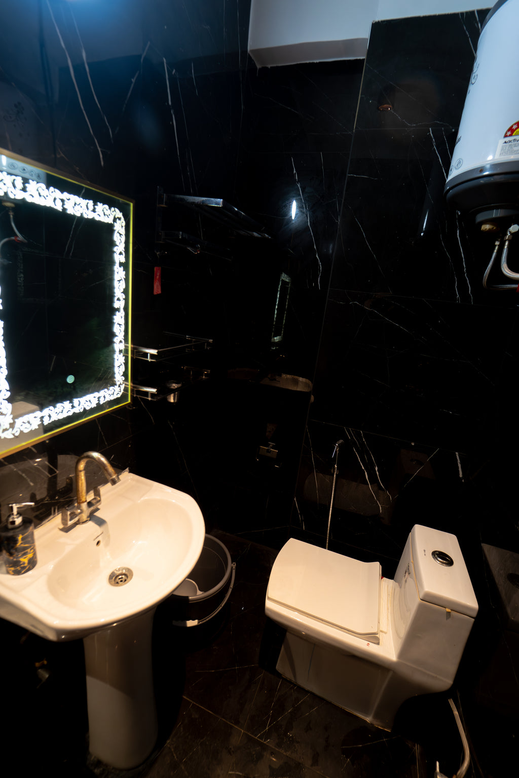 Prism Prestige@jacuzzi+wifi+Upscale interior